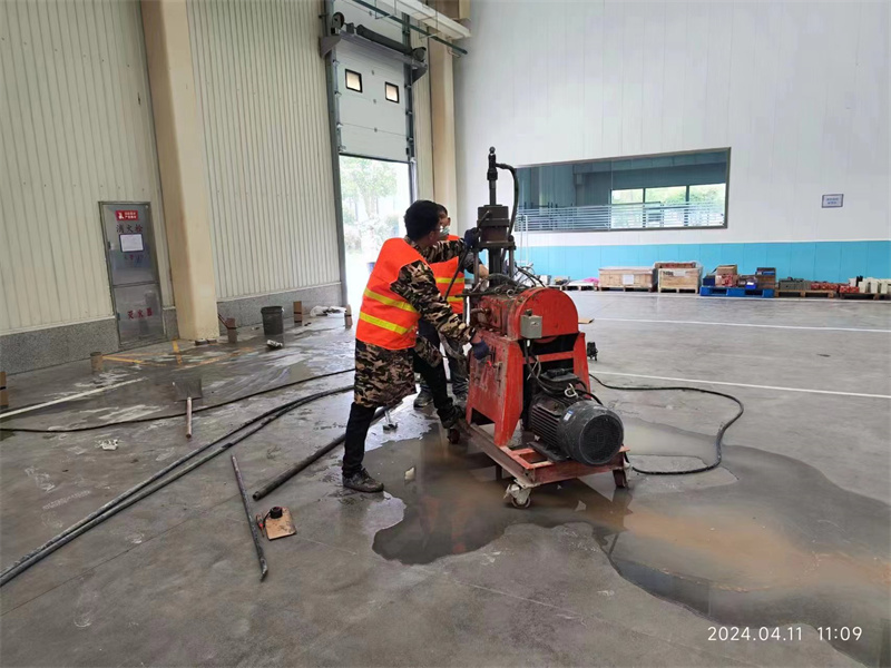 海曙厂房地面下沉塌陷注浆加固施工